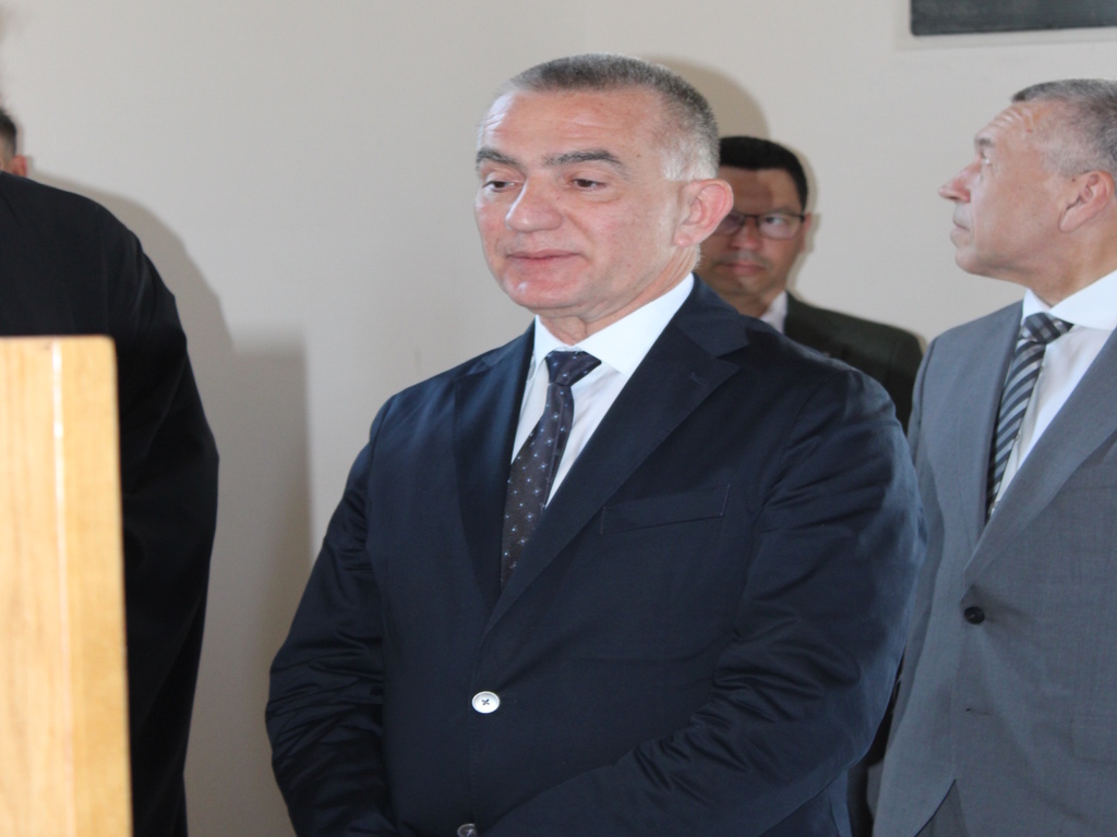 KPZ Valjevo, ministar Nenad Vujić