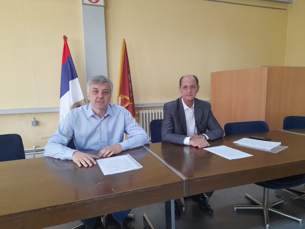 Paprena cena blokade deponije/Svanuće/Vamedia