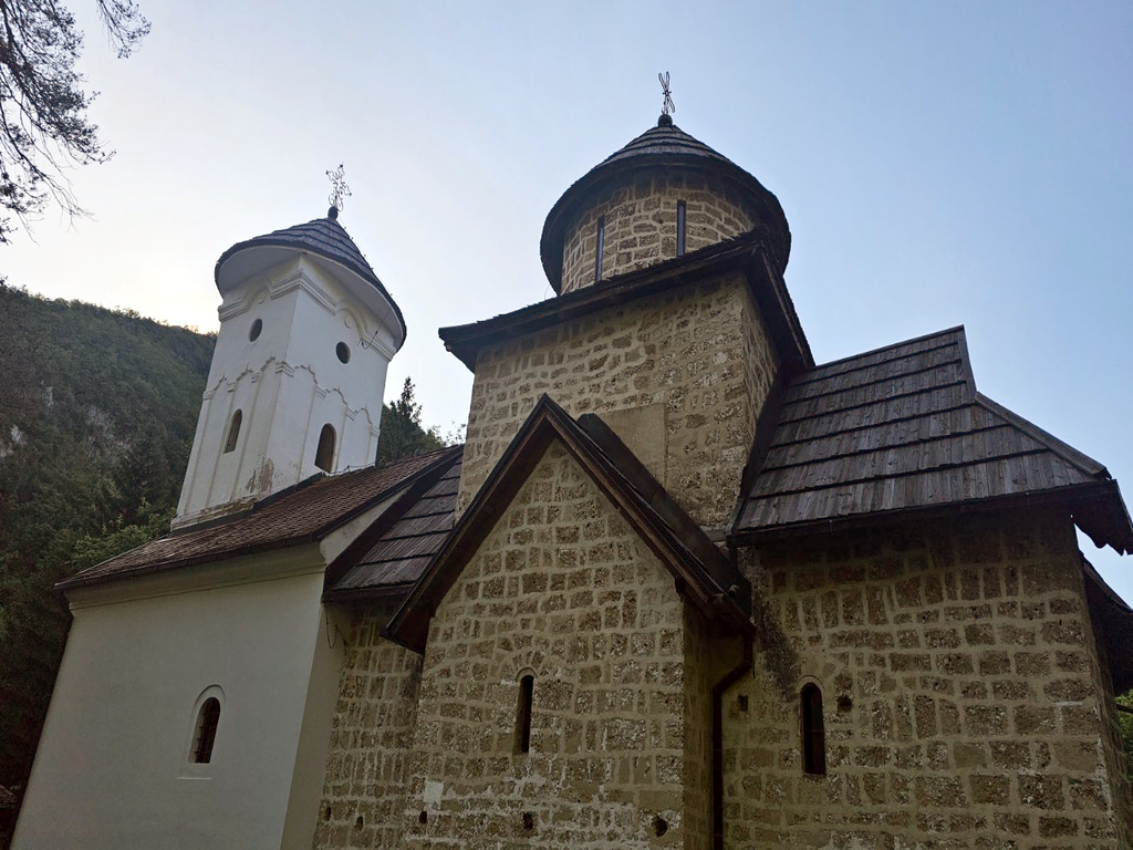 Manastir Pustinja, Vamedia