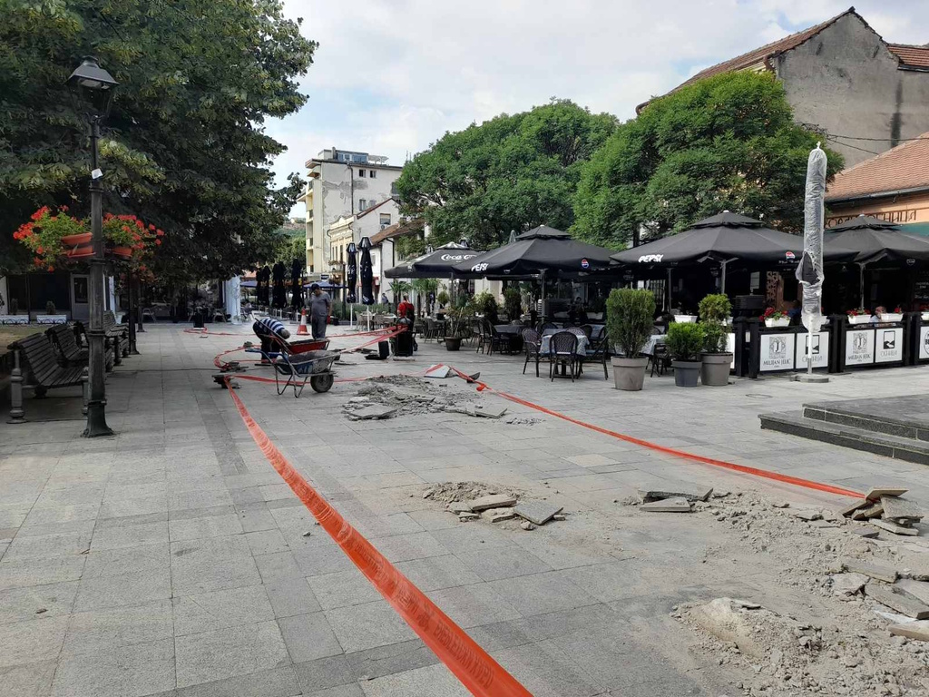 zamena ploča, Trg, Vamedia