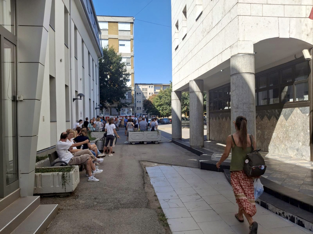 Nije određen pritvor - Građani kao podrška ispred Tužilaštva