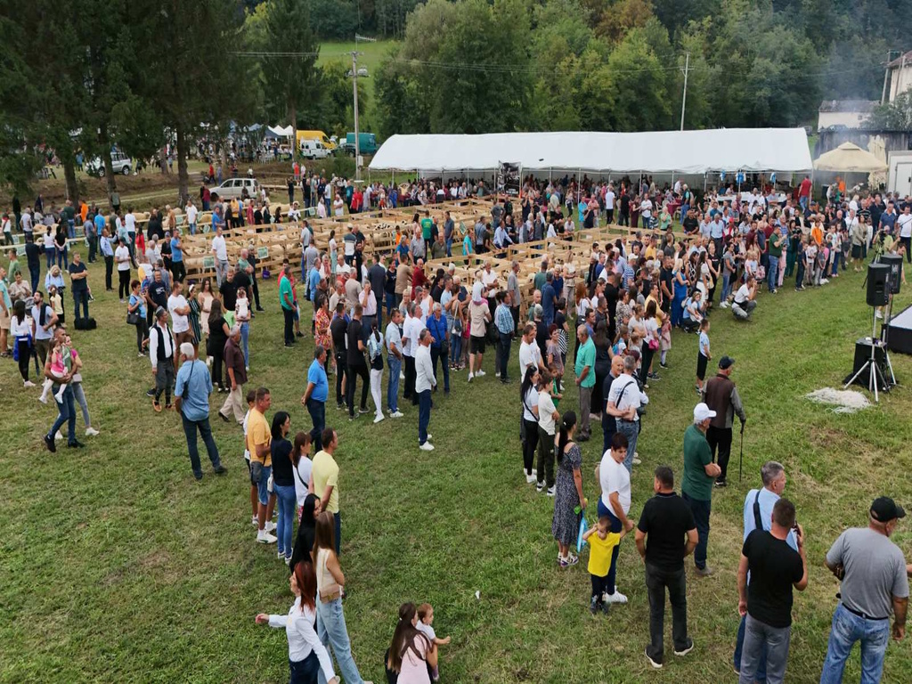 Ovčarska izložba , Pričević