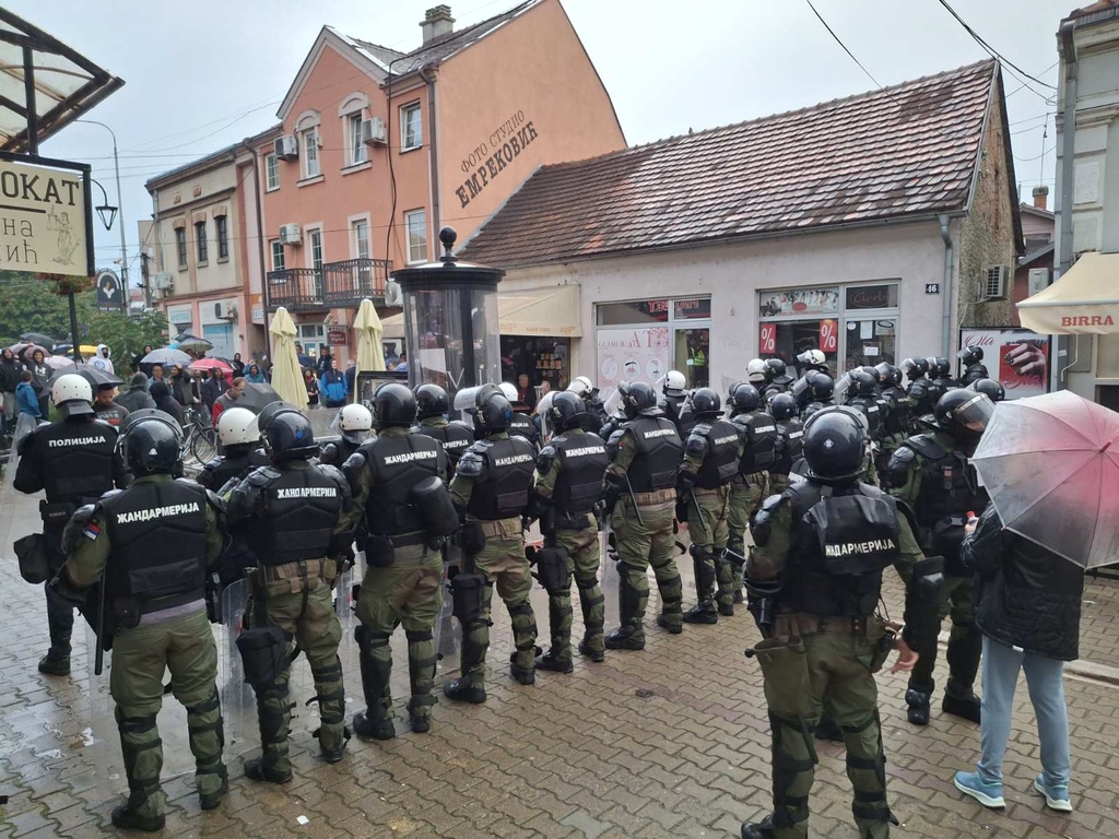 Žandarmerija u Knez Miloševoj ulici