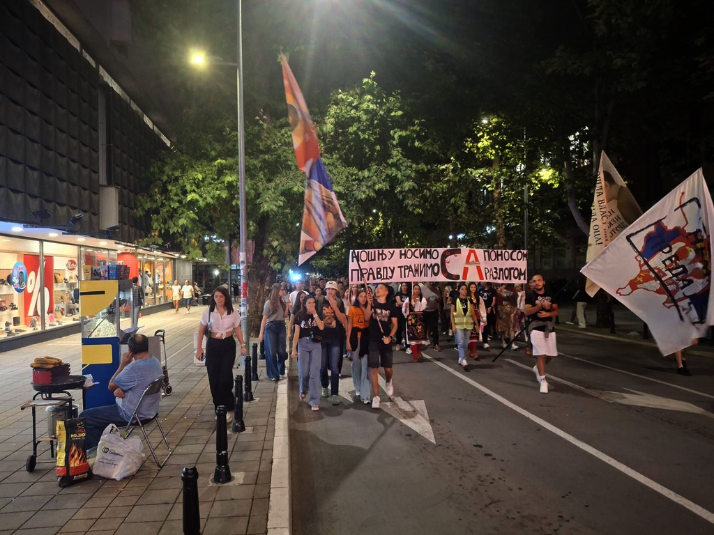 Valjevci obeležili 10 meseci od novosadske tragedije
