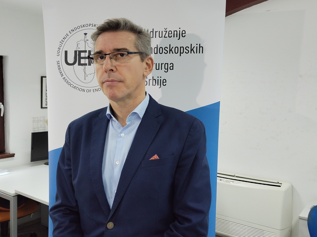 Dr Galun, bazični kurs laparaskopije ZC Valjevo