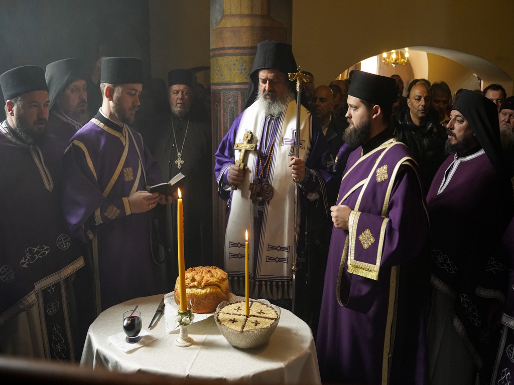 70 godina od upokojenja Sv vladike Nikolaja / eparhija valjevska 