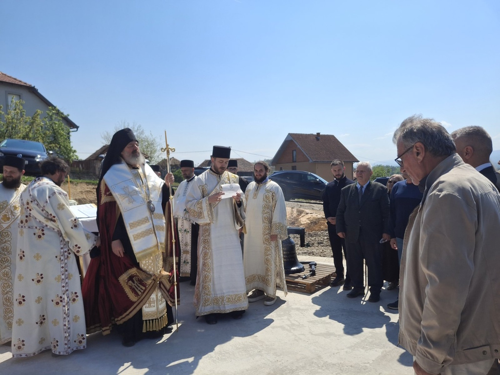 osvećenje temelja nove crkve u selu Osečina 