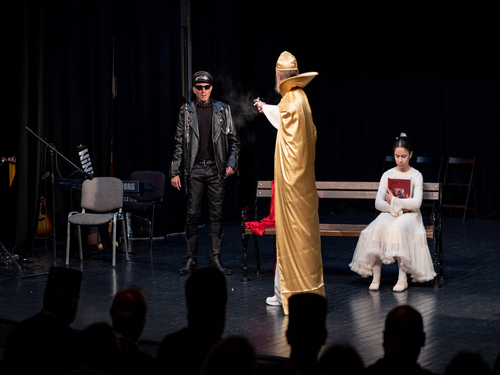 Sto pesama jedna priča 