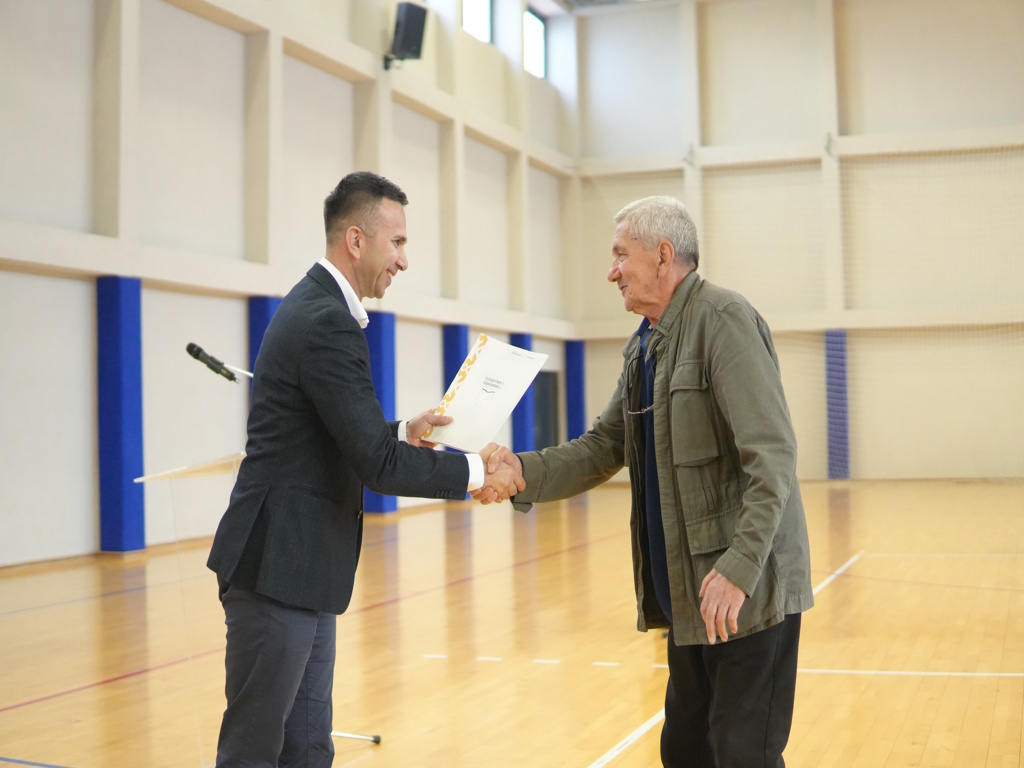 uručenje ugovora Mionica 